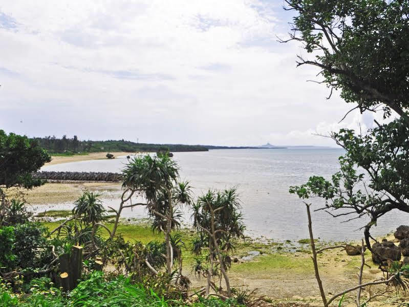Pension Sunset Beach Nakijin Esterno foto